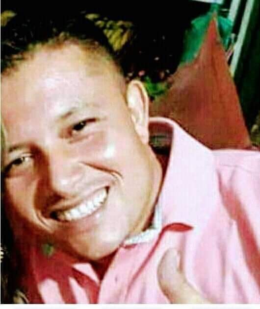 Muere montallantas aplastado por un vehículo