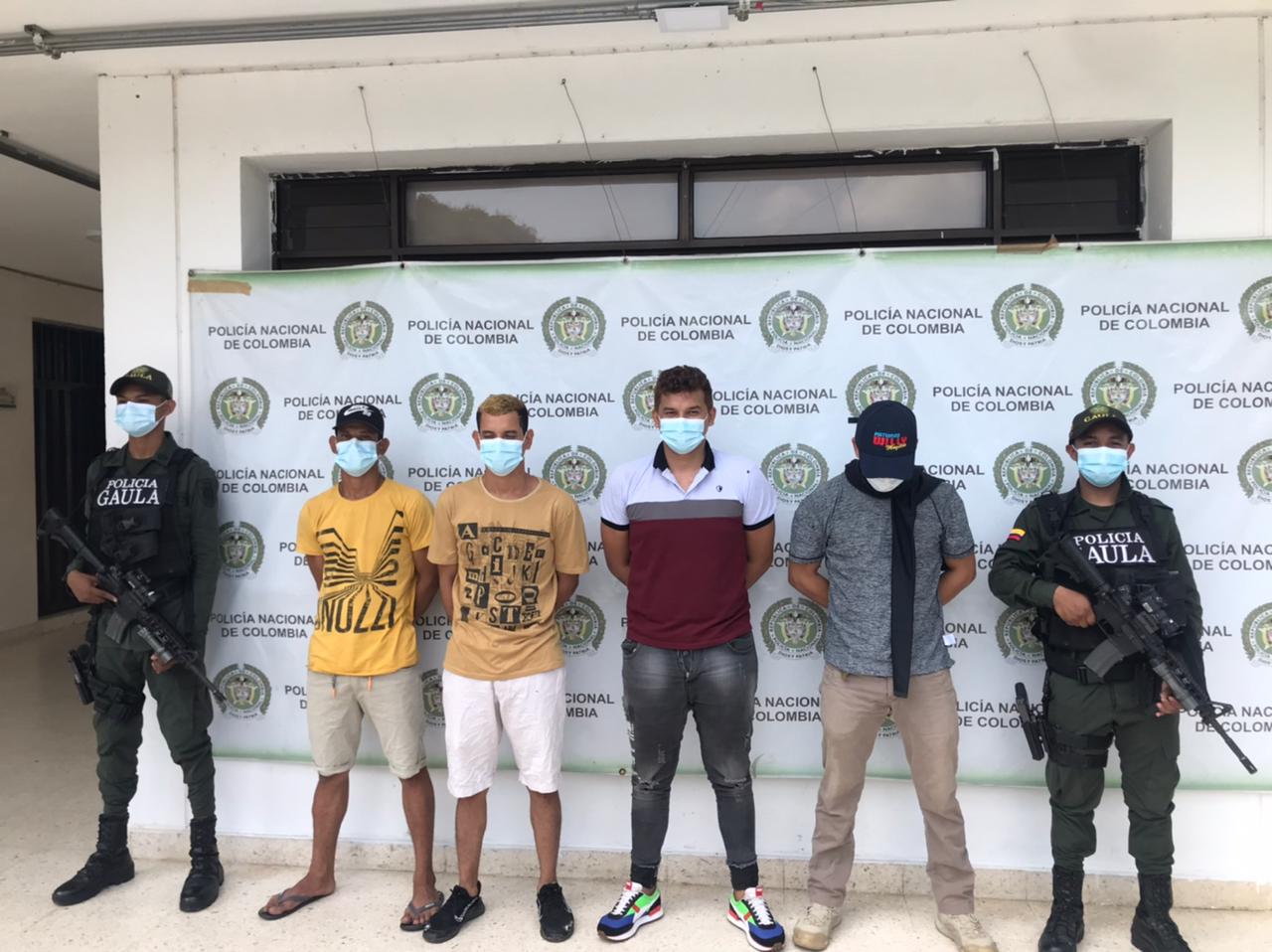 Desarticulado grupo delicuencial «los cobra cuotas»
