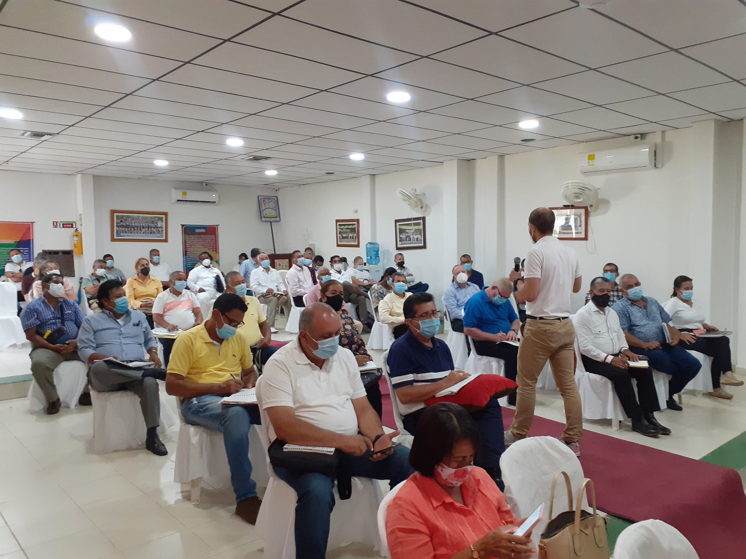 Falta de personal de aseo y vigilancia, las reiteradas quejas de rectores en mesa de trabajo regional