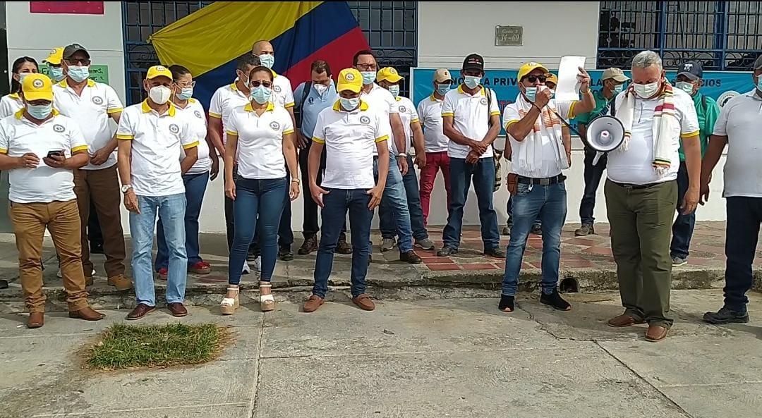 En asamblea permanente se declaran los trabajadores sindicalizados de la ESPA