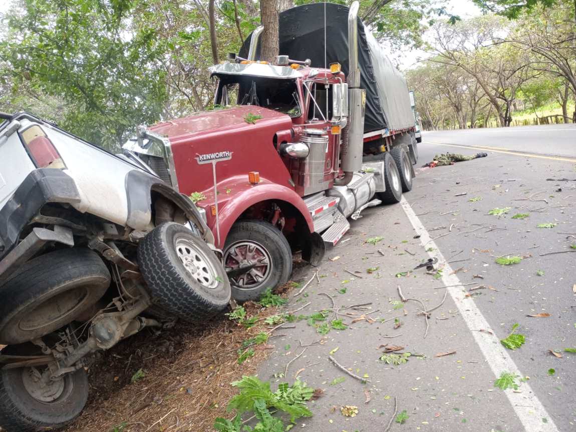 Un soldado muerto y varios heridos dejó accidente de tránsito en Curumaní