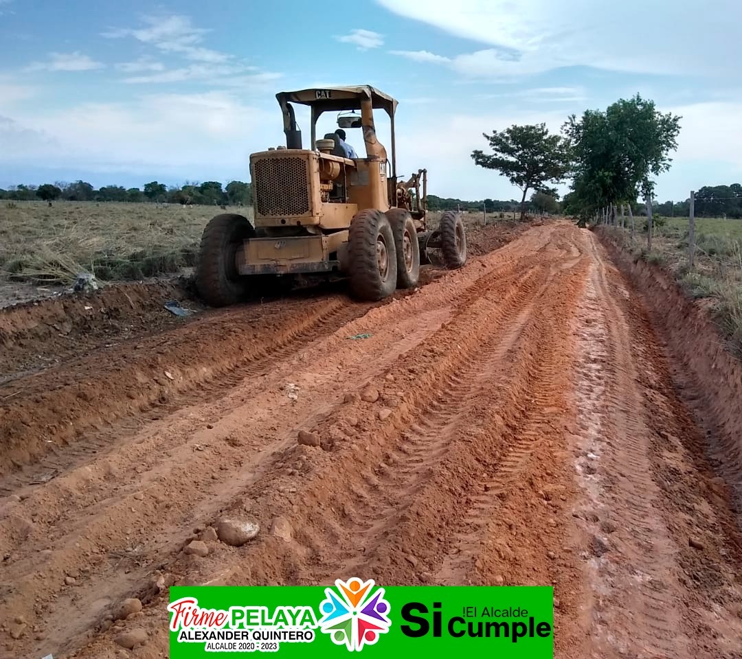 Alcaldía de Pelaya inició trabajos de habilitación de la vía que comunica los barrios Mata de Bijao y Minuto de Dios
