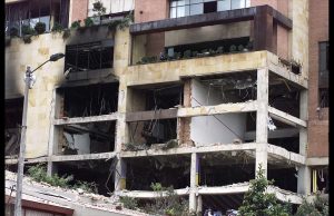 Por atentado en el Nogal la JEP cita a Timochenko y otros 8 exjefes de la extinta guerrilla de las