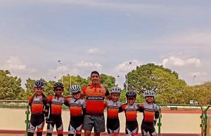 Deportistas del Club Ruedas de Fuego participan en el segundo festival nacional interclubes de patinaje de velocidad