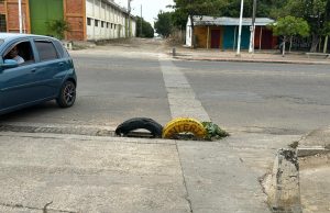 Rejillas de desagües, alcantarillas y cajas de cables sin tapas, el peligro inminente en Aguachica