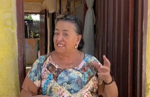 Vendiendo chismes en su barrio mujer en Armenia Quindío, logró comprar dos casas
