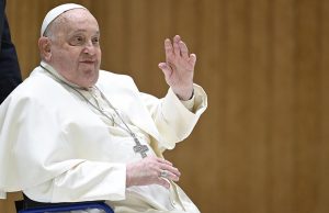 El Papa Francisco con insuficiencia renal y oxígeno en medio de su estado crítico